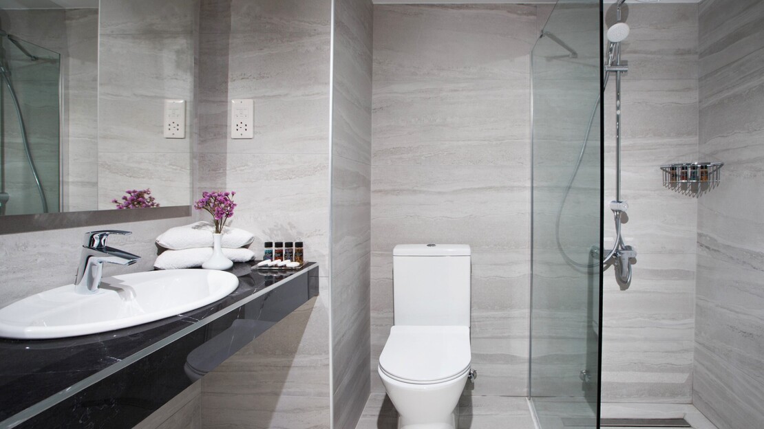 Mayfair Gardens Apartments